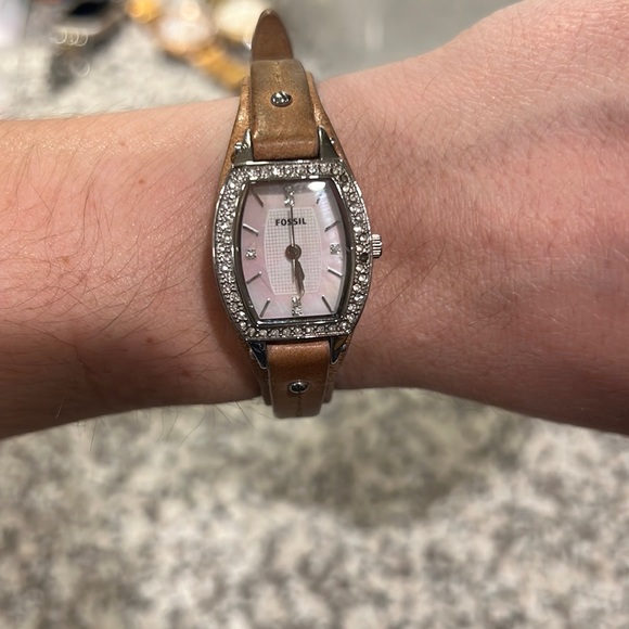 Fossil Genuine Brown Leather Watch - Picture 1 of 6
